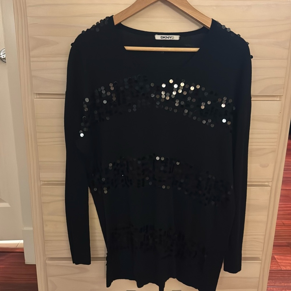 Women’s sweater